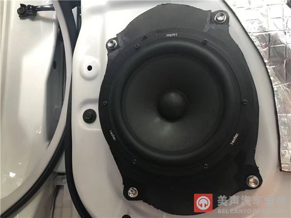 日产途乐23.jpg