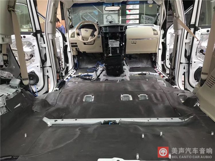 日产途乐 底板赛伦科特舒适垫.jpg