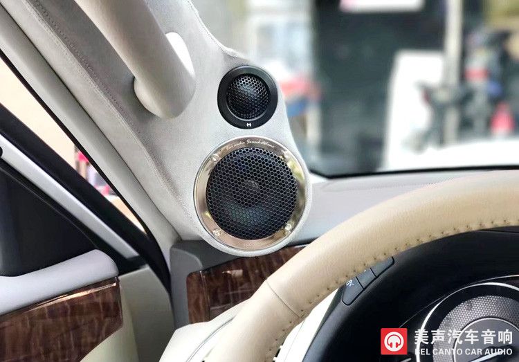 日产途乐前门中高音倒膜安装在A柱.jpg