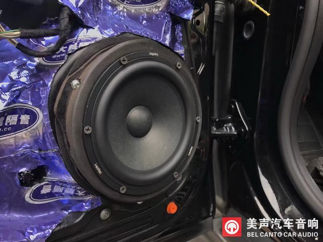 6 门板隔音后，将艾索特RE165.3中低音喇叭装于原位.jpg