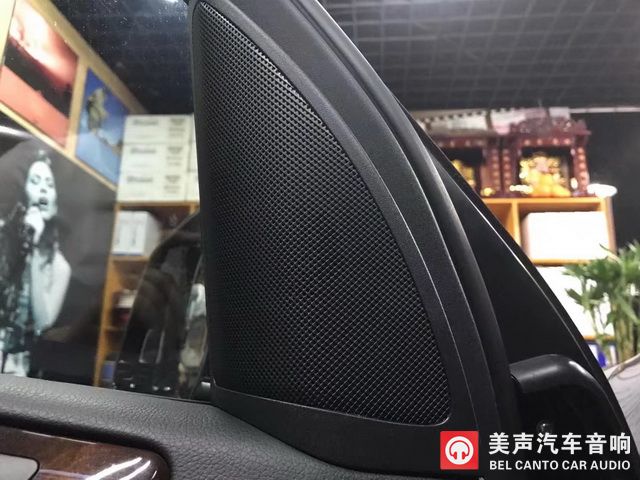 8 艾索特RE165.3高音喇叭装于三角位.jpg