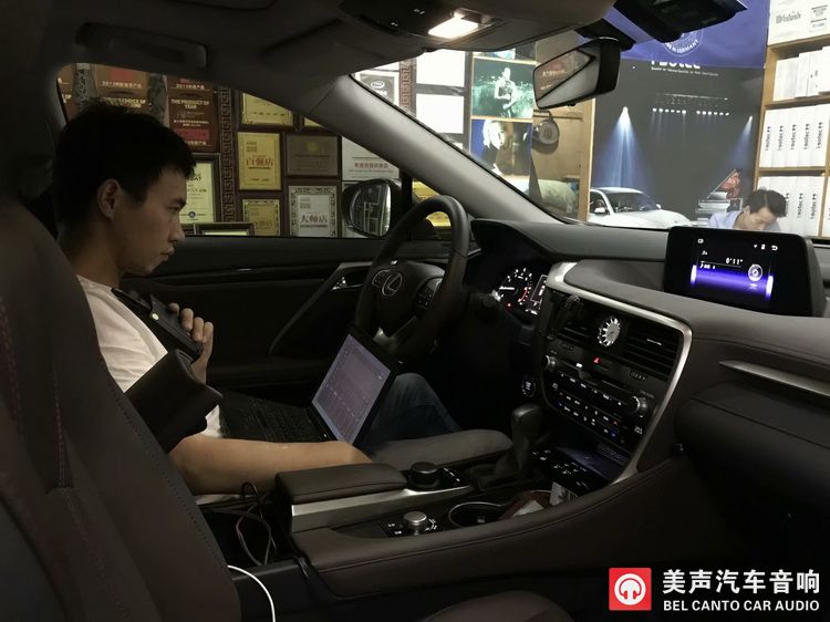 18 最后调音，为车主打造适合的听音风格.jpg