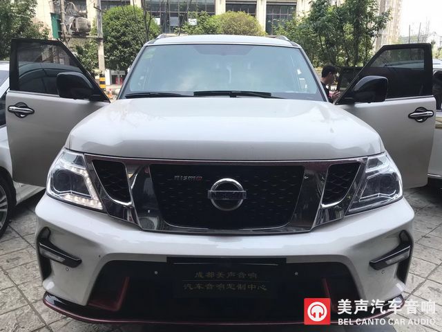 2 改装车型——日产途乐.jpg