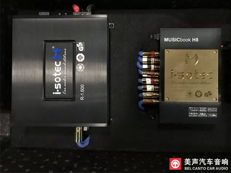 9 艾索特R1.600功放和艾索特H8处理器的安装近照.jpg