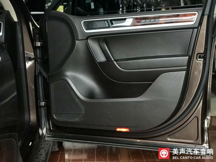 9 前门板复原效果图.jpg