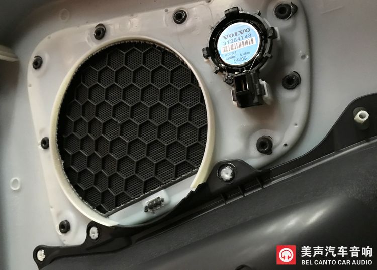 3沃尔沃XC60原车中音喇叭.jpg