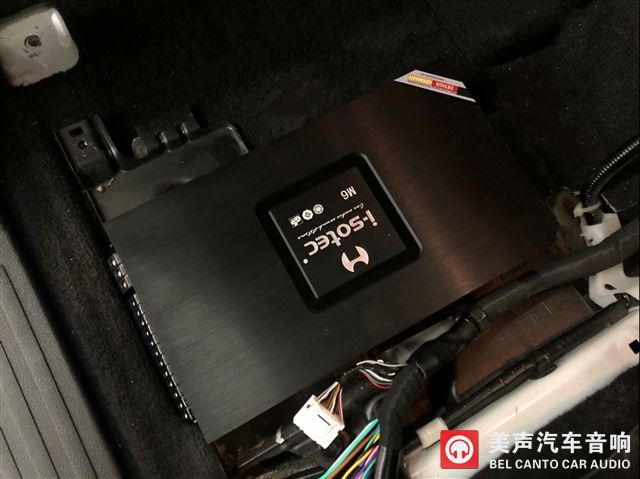 11艾索特M6六声道功放安装特写.jpg